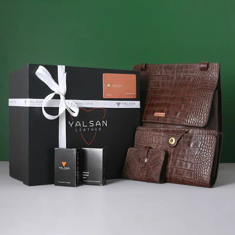 ست هدیه زنانه چرم یلسان مدل ساینا کد RAD-CHN-056-GC