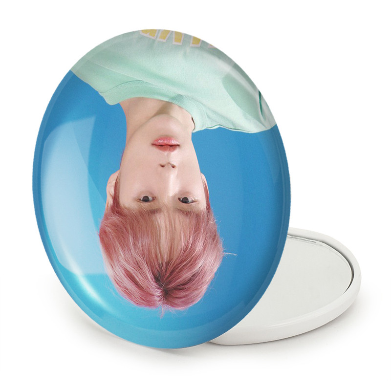 آینه جیبی خندالو طرح مینهیوک گروه مانستا اکس MONSTA X مدل تاشو کد 21162