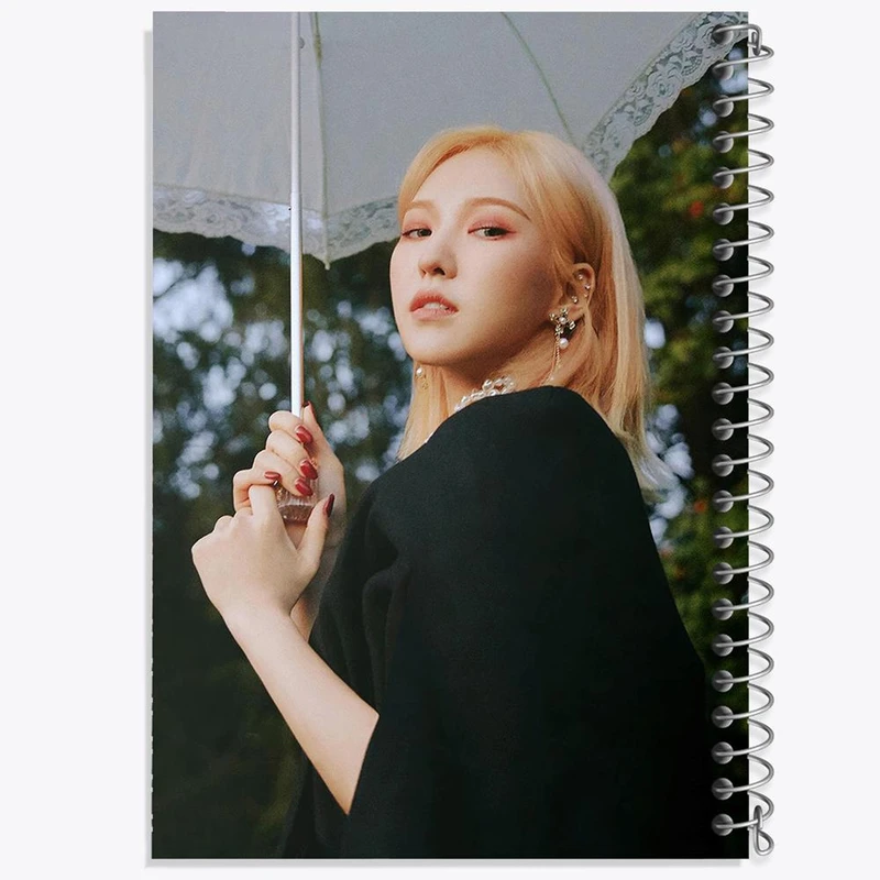 دفتر ژورنال نویسی 50 برگ خندالو مدل نقطه ای طرح وندی گروه رد ولوت Red Velvet کد 19680