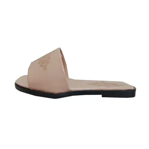 صندل زنانه مدل حنا کد 01