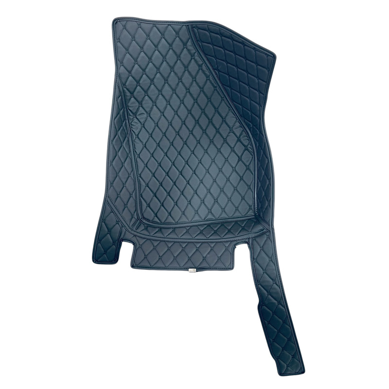 کفپوش 5 بعدی خودرو مدل Ts چرم گلدوزی مناسب برای مزدا 3