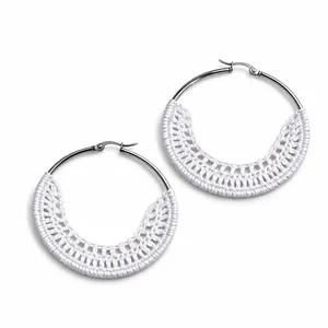 گوشواره دست دوز زنانه طرح ماه