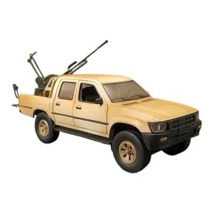 ماکت ماشین مدل تویوتا هایلوکس طرح تاکتیکال