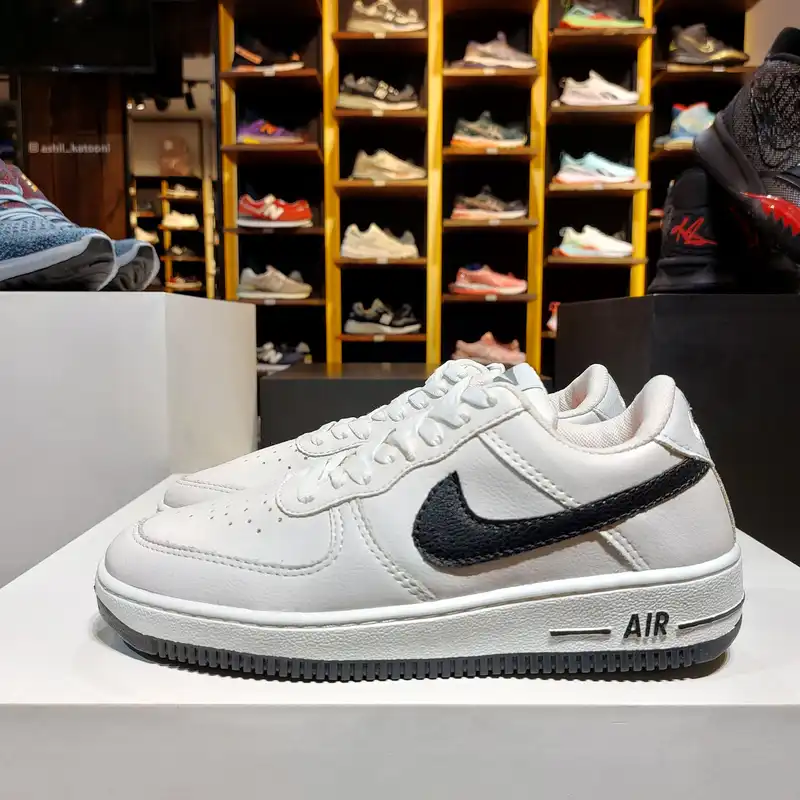 کفش پیاده روی مدل air force 1 whbk-121003017