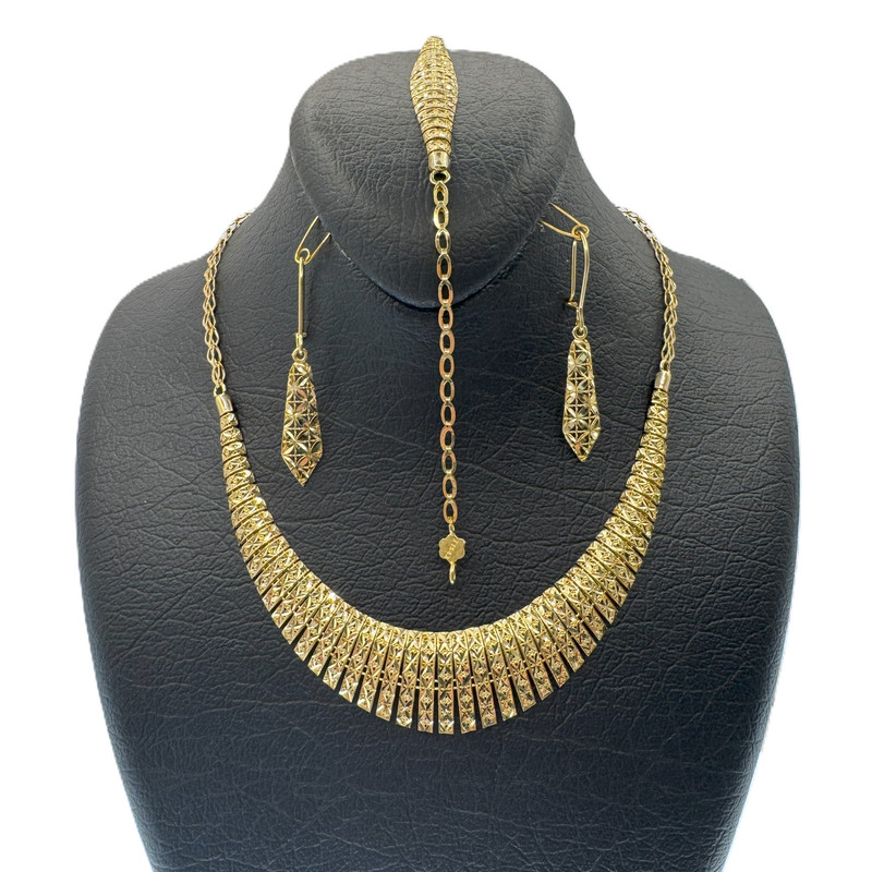 نیم ست طلا 18 عیار زنانه گالری طلا و جواهر هانی مدل پارمیس 2104