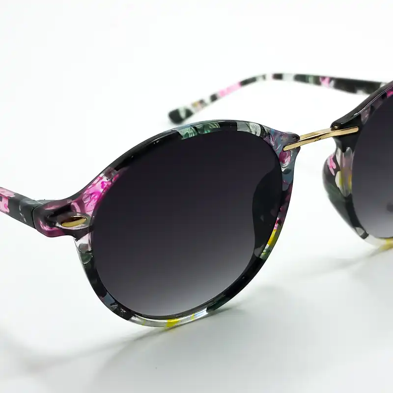 عینک آفتابی زنانه سیکس مدل 326.823