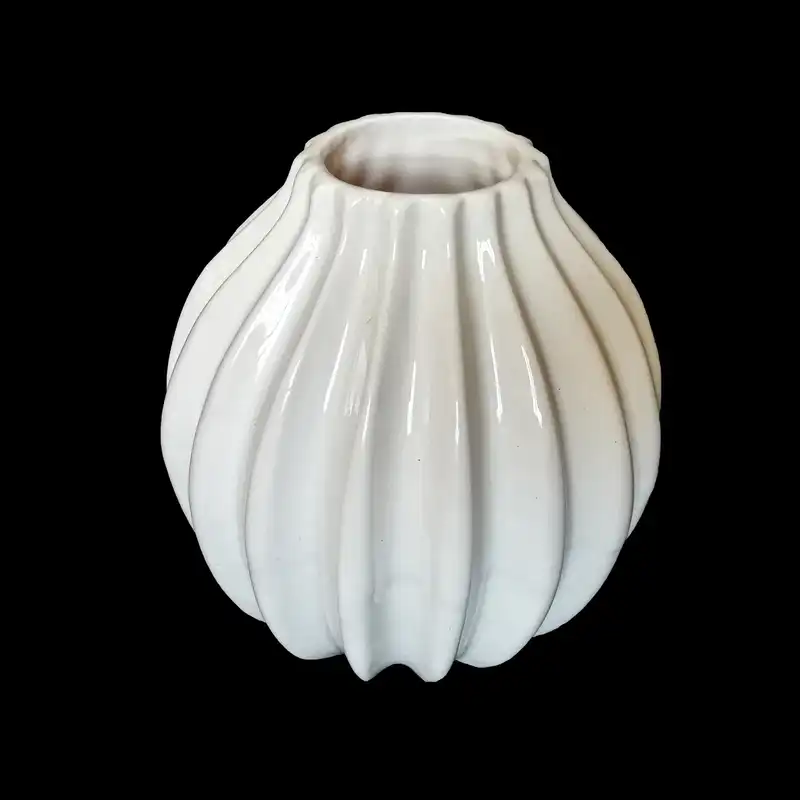 گلدان سرامیکی مدل غنچه