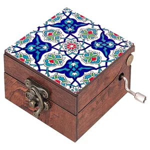 جعبه موزیکال مدل سنتی کد N95