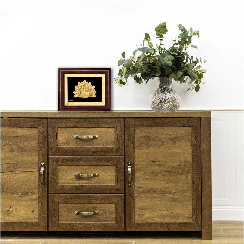 عکس شماره 2 : تابلو طلا کوب مارک گلد طرح طاووس کد ta03