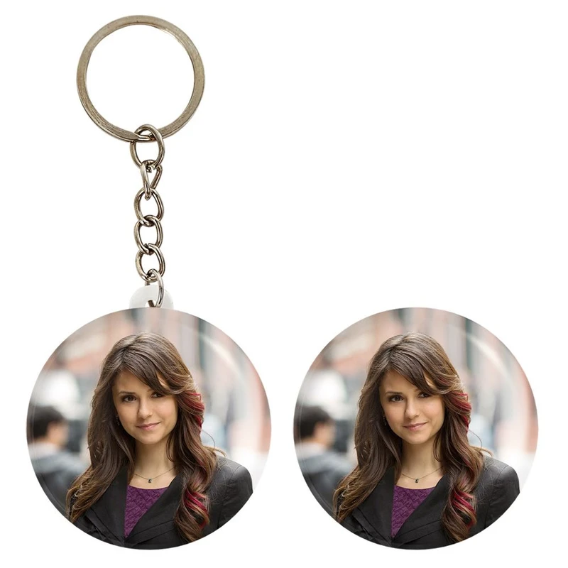 پیکسل خندالو مدل الینا گیلبرت خاطرات یک خون آشام  The Vampire Diaries  کد 23676 به همراه جاکلیدی