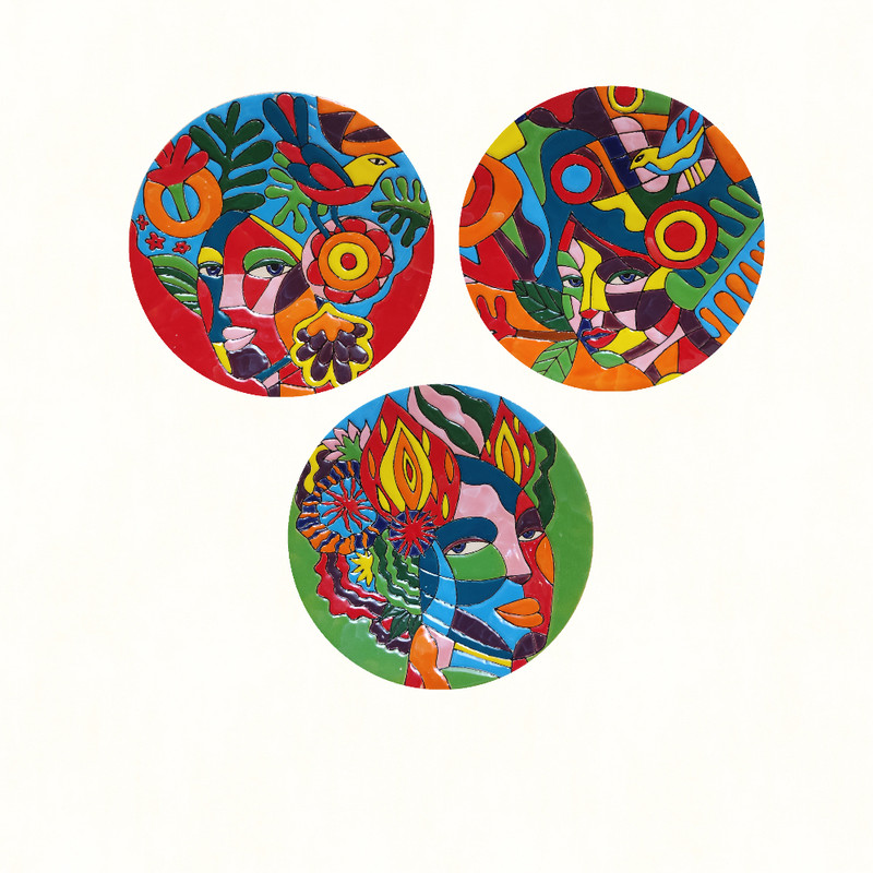 بشقاب دیوارکوب سفالی مدل کوبیسم زن کد eh56 مجموعه سه عددی