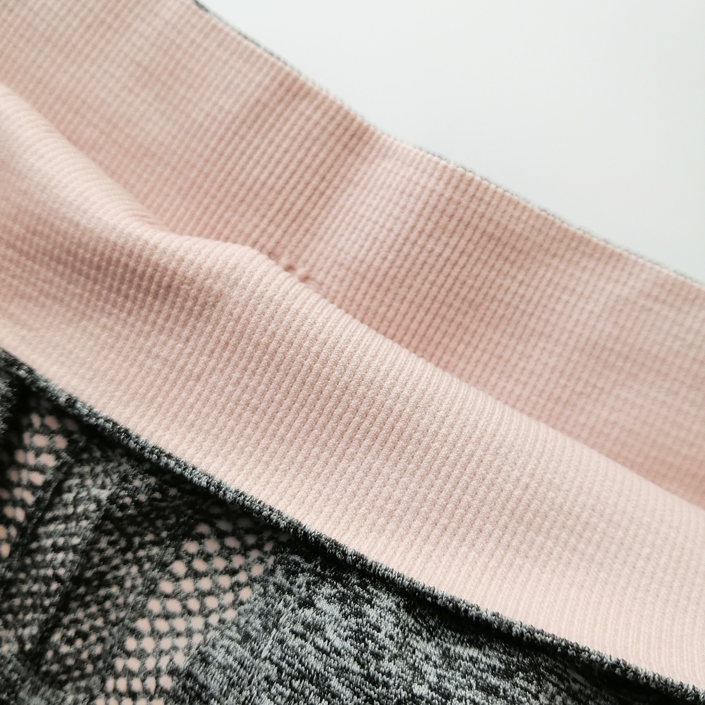 نیم تنه ورزشی زنانه مدل کشی دولایه