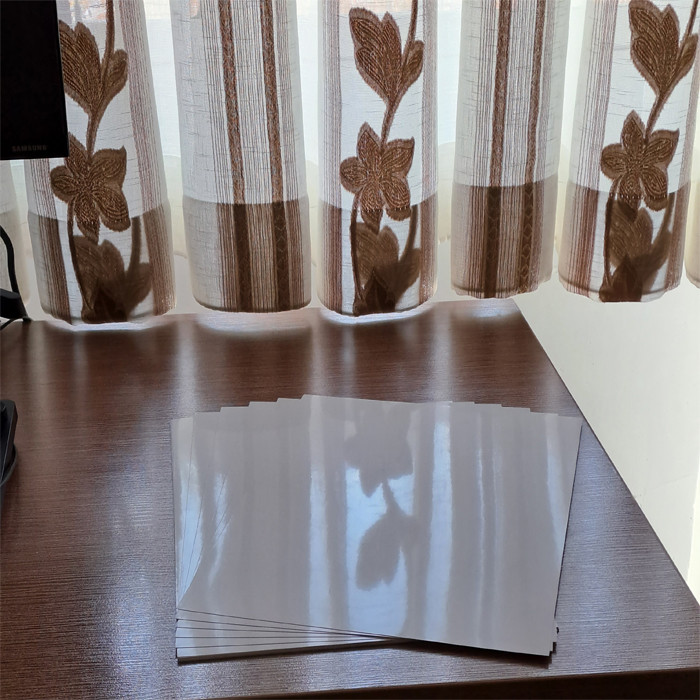 کاغذ چاپ عکس گلاسه مگا کد 260 سایز A4 بسته 50 عددی