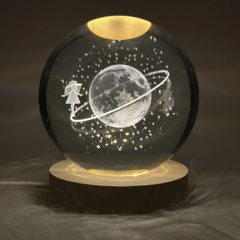 عکس شماره 4 : چراغ خواب مدل گوی شیشه ای 3d طرح دختر و ماه