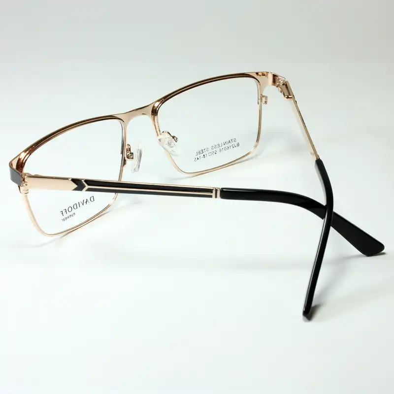 فریم عینک طبی دیویدآف مدل 216016