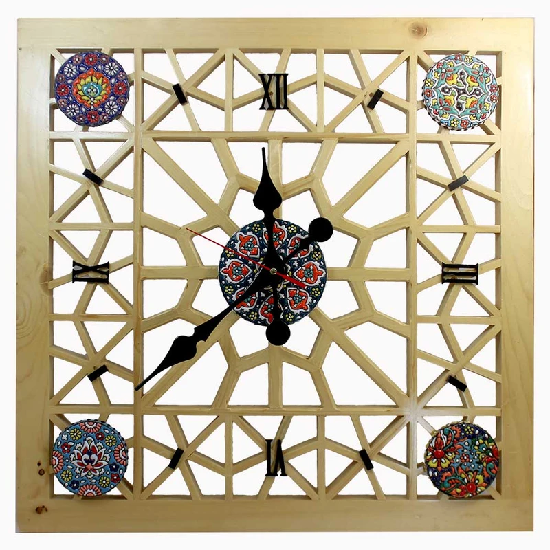 ساعت دیواری میناکاری طرح گره چینی