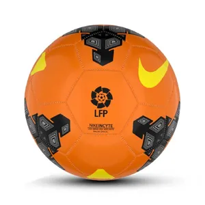 توپ فوتبال مدل لیگ اسپانیا