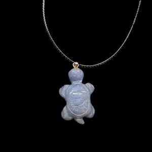 گردنبند مدل سنگ سودالیت طرح لاک پشت