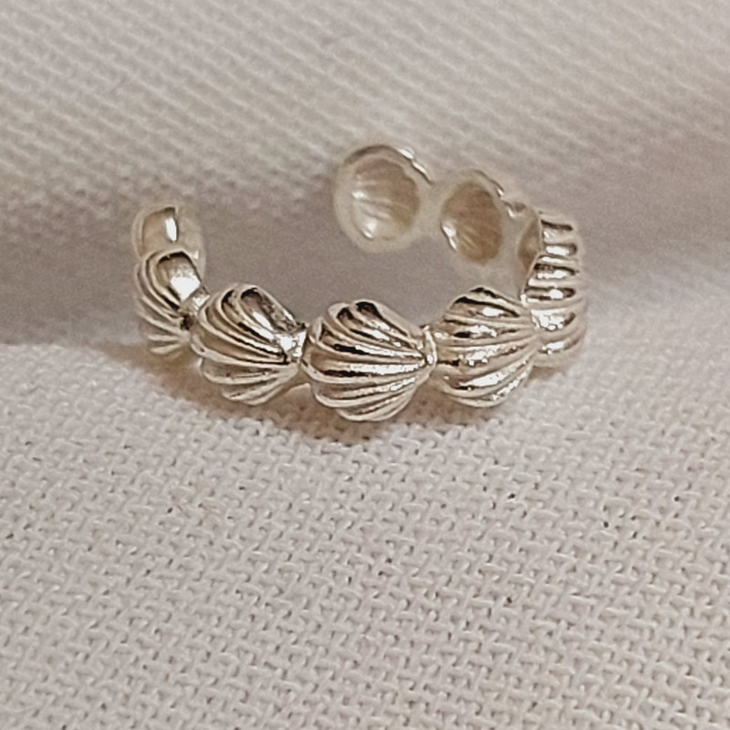 پیرسینگ نقره زنانه آی ام مدل صدف