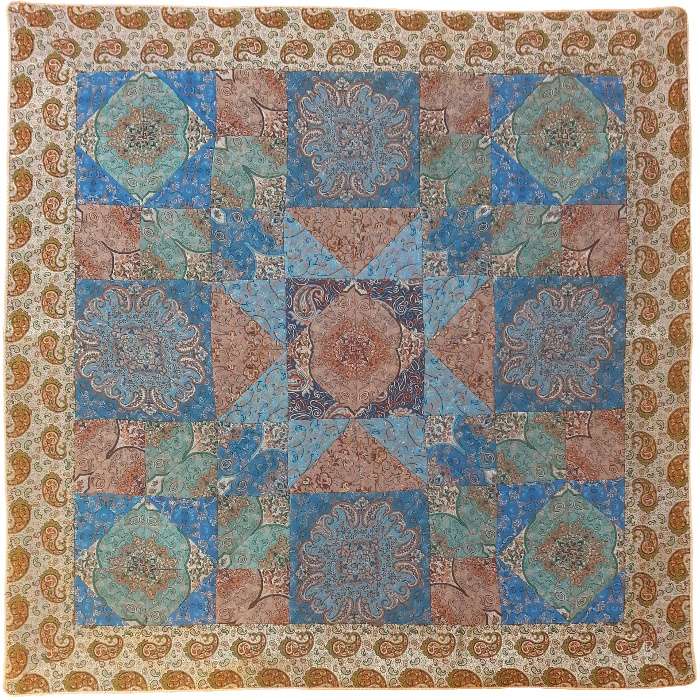 رومیزی ترمه طرح چهل تکه کد TRM146