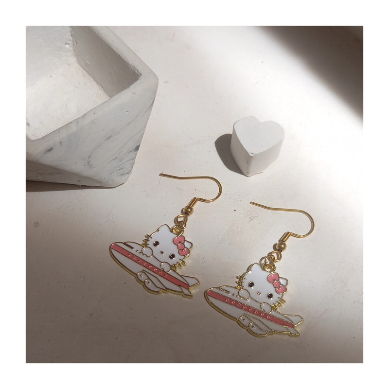 گوشواره دخترانه  مدل گربه هلو کیتی