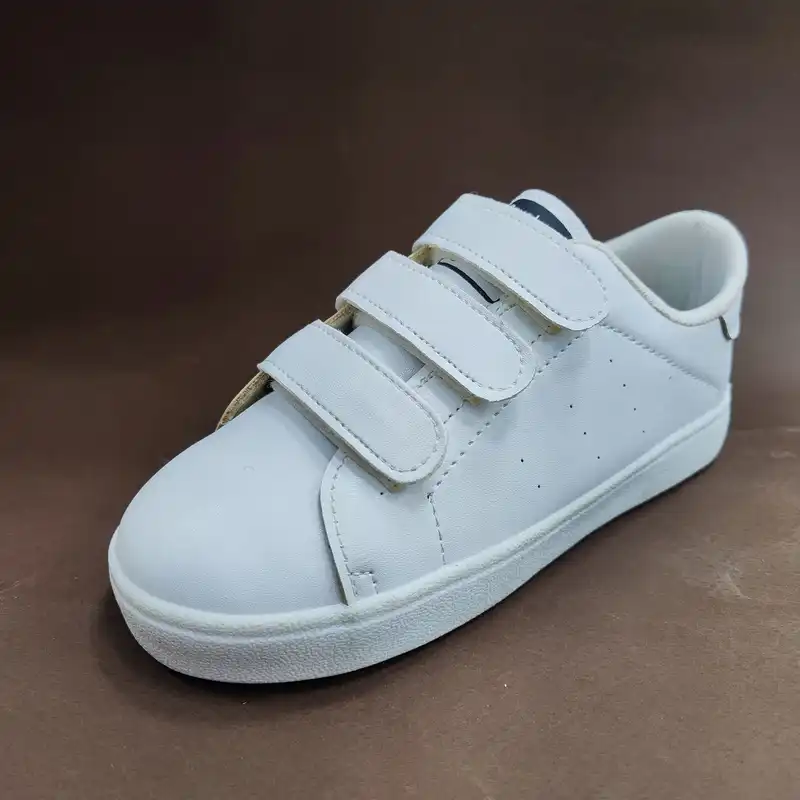 کفش مخصوص پیاده روی مدل 2025 L