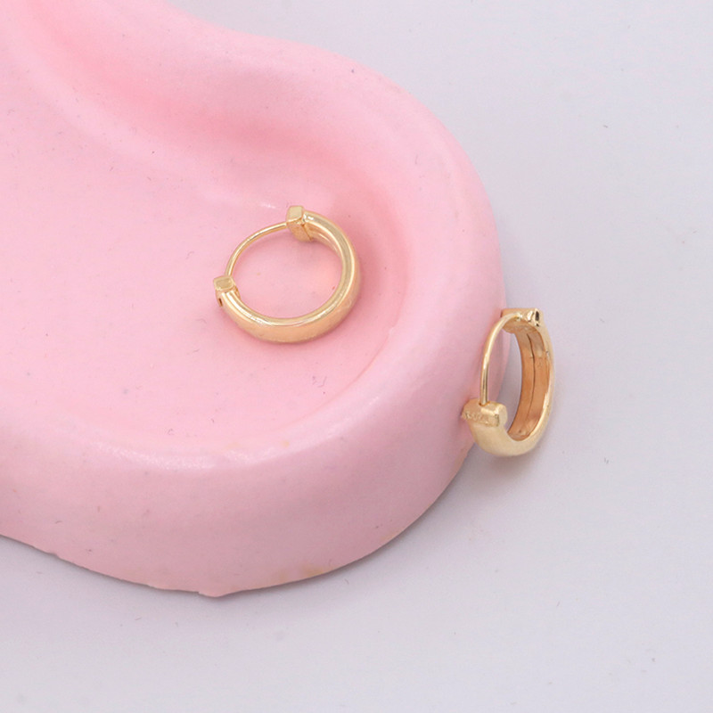 گوشواره حلقه‌ای طلا 18 عیار زنانه شهر طلای حجت مدل تبسم - 3