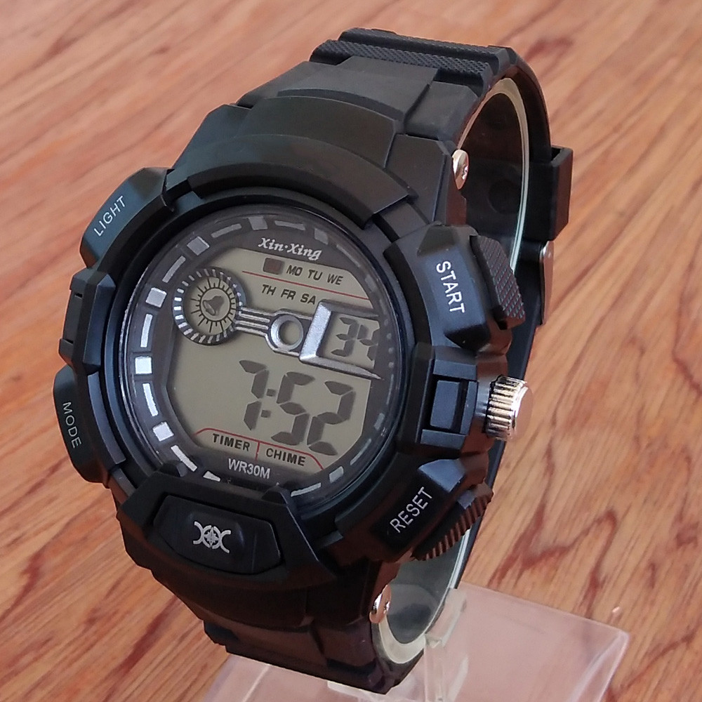 ساعت مچی دیجیتال پسرانه مدل اسپرت کد 140