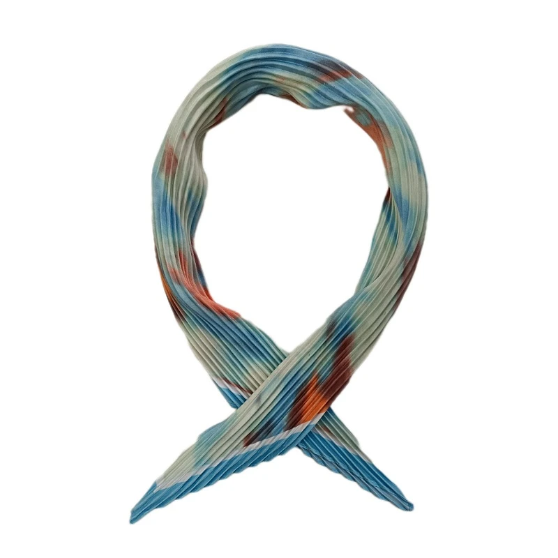 دستمال سر و گردن زنانه مدل پلیسه