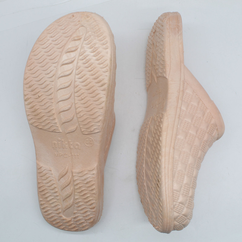 دمپایی نیکتا مدل جلوبسته MPC-111-LCR