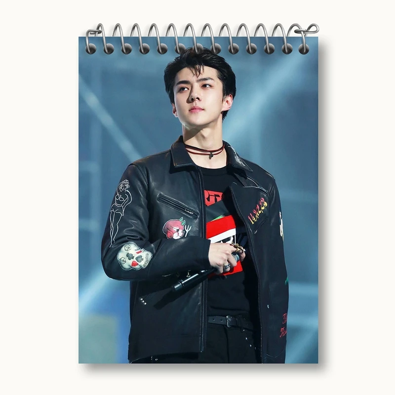 دفتر یادداشت 50 برگ خندالو مدل سهون گروه اکسو EXO کد 13465