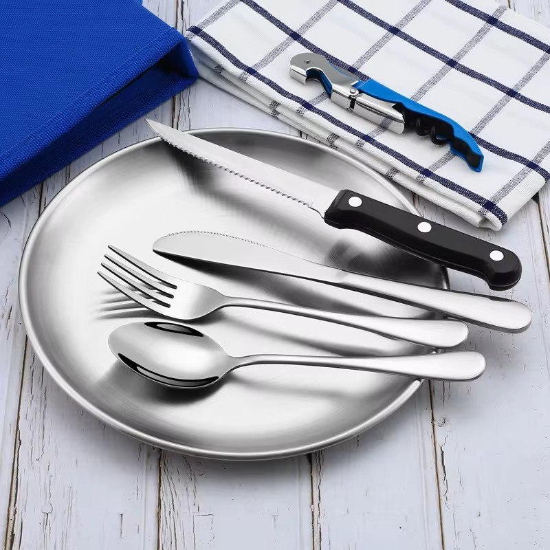 مجموعه ظروف سفری 2 نفره کد Stainless steel