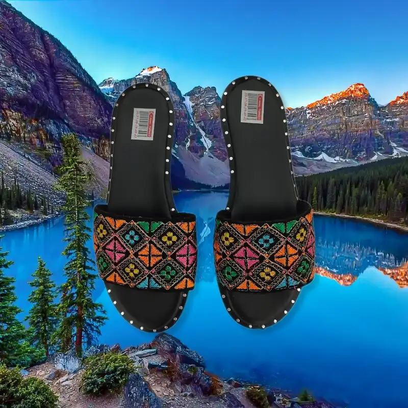 صندل زنانه مدل سنتی