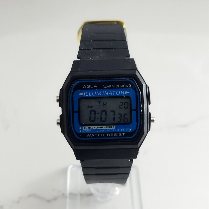 ساعت مچی دیجیتال مدل نوستالژی