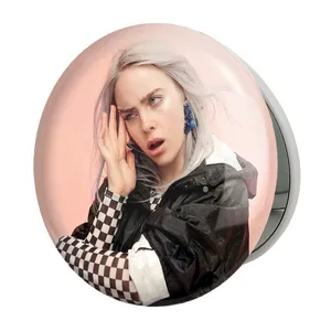 آینه جیبی خندالو طرح بیلی آیلیش Billie Eilish مدل تاشو کد 2796 