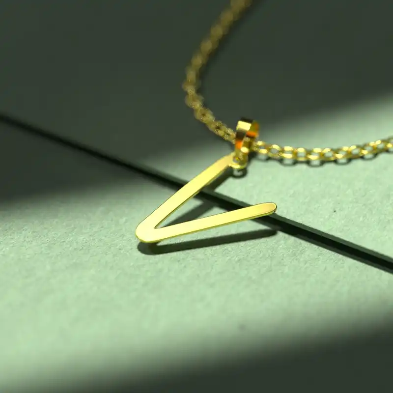 گردنبند طلا 18 عیار زنانه مدوپد مدل حرف V کد H3-1-1594