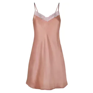 لباس خواب زنانه مدل یقه توری رنگ گلبهی