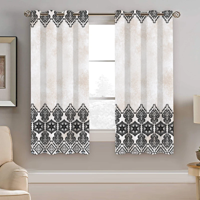 پرده نیروانا طرح سنتی مدل مخمل کد 9072  سایز 140×200 سانتی متر