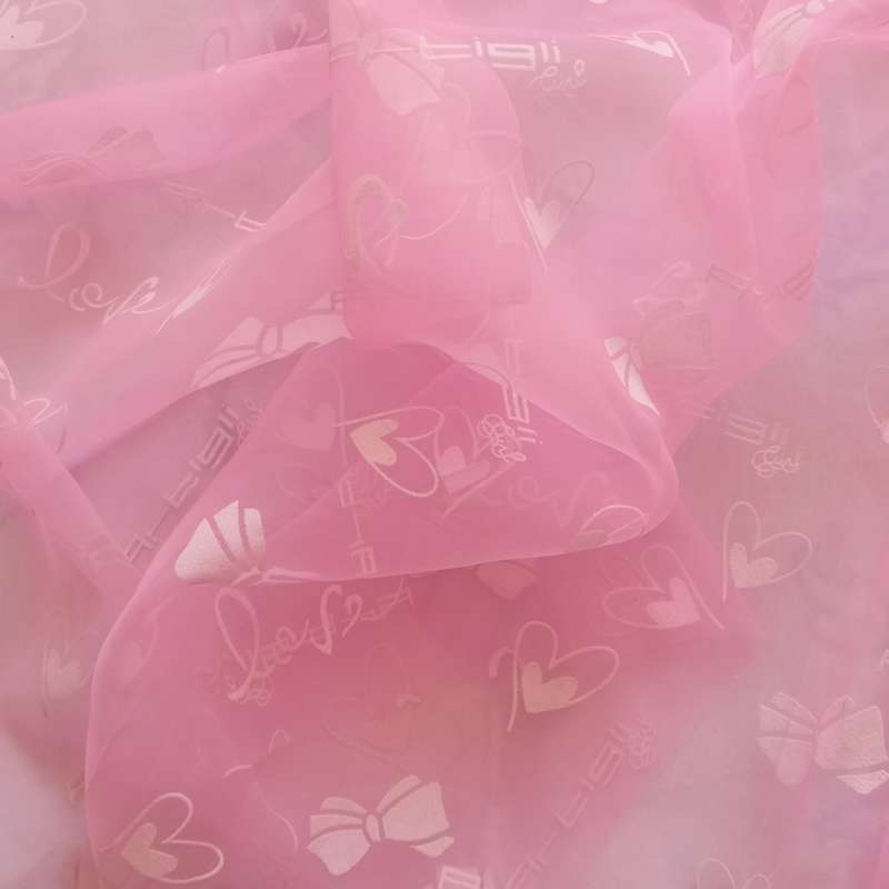 پارچه لباس مدل حریر شیشه طرح love