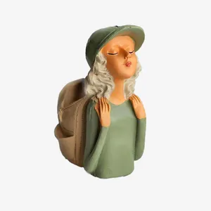 جامدادی رومیزی مدل دختر کوله پشتی