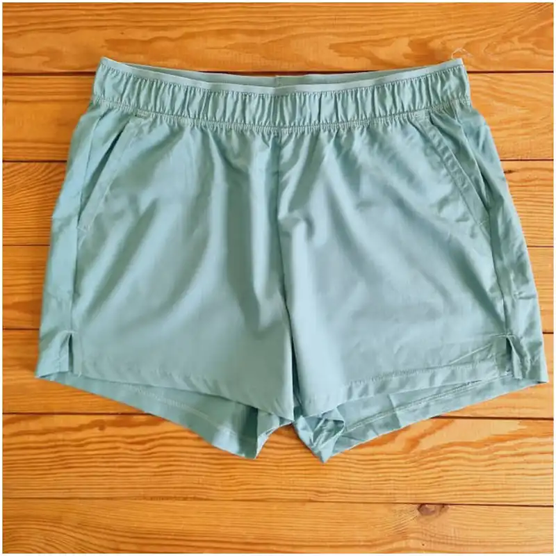 ست تاپ و شلوارک ورزشی زنانه مدل Sh