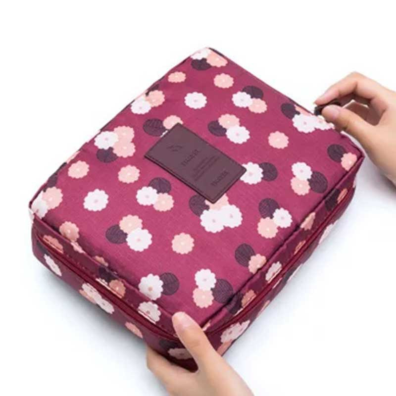 کیف لوازم آرایش زنانه مدل J-42C