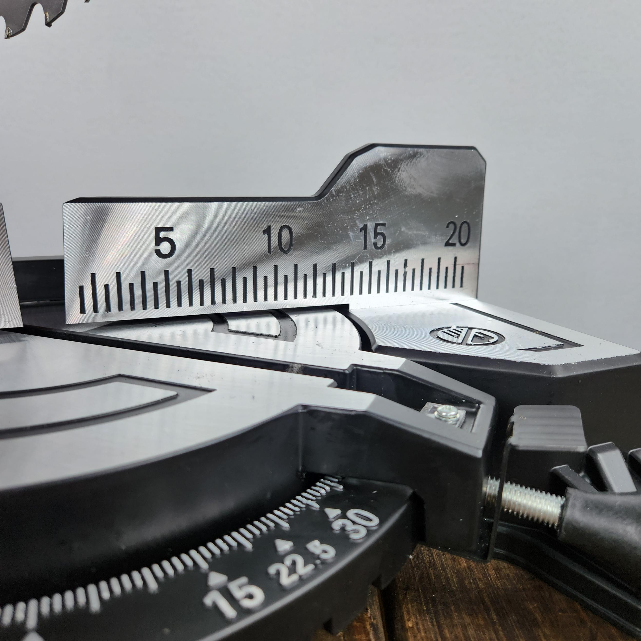 اره فارسی بر اینتیمکث مدل 0626 کد GHR966