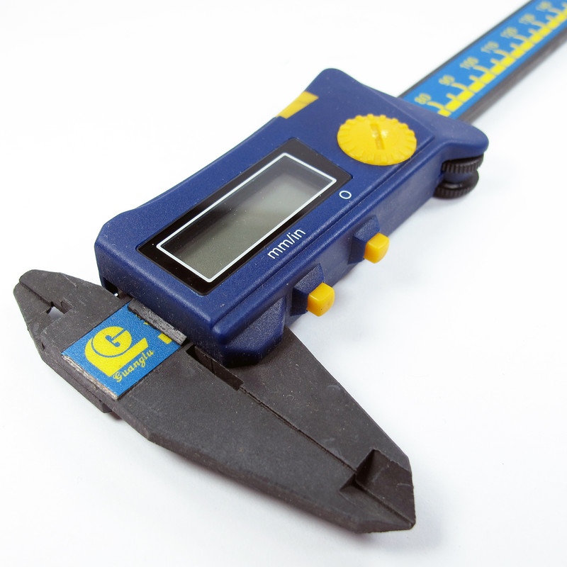 کوليس گوانگلو مدل PA 2193 گستره 0-150 ميلی متر کوليس گوانگلو مدل PA 2193 گستره 0-150 ميلی متر