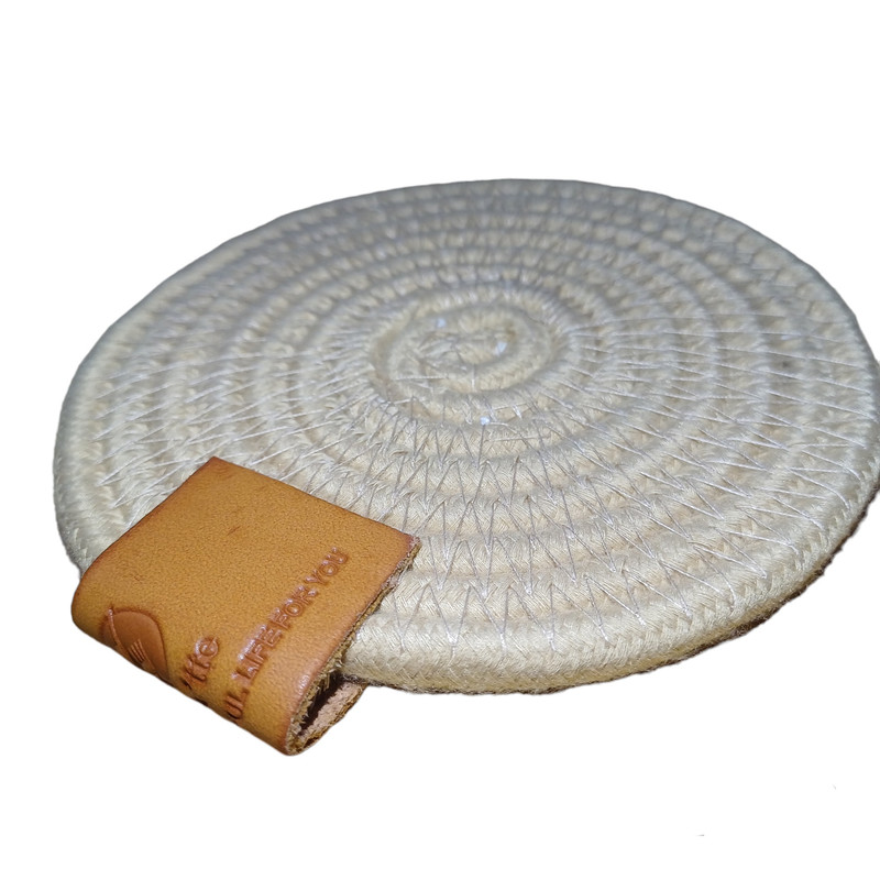 زیر لیوانی مدل داته قیطان