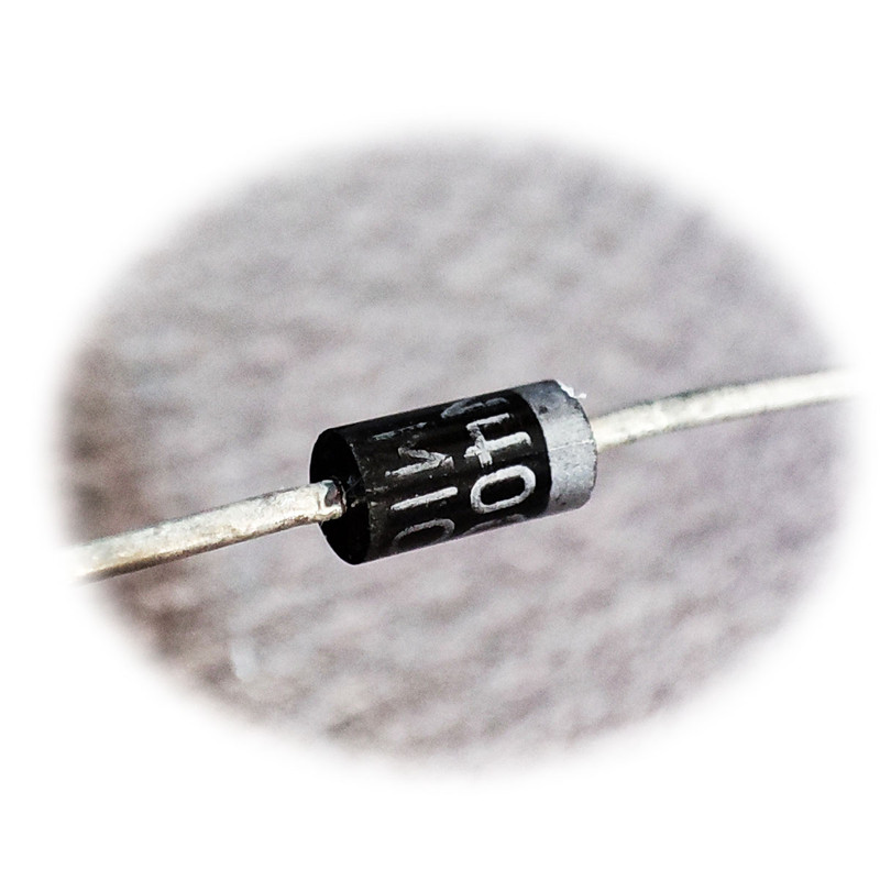 دیود 1N4002 میک کد Silvana-d01 بسته 6عددی
