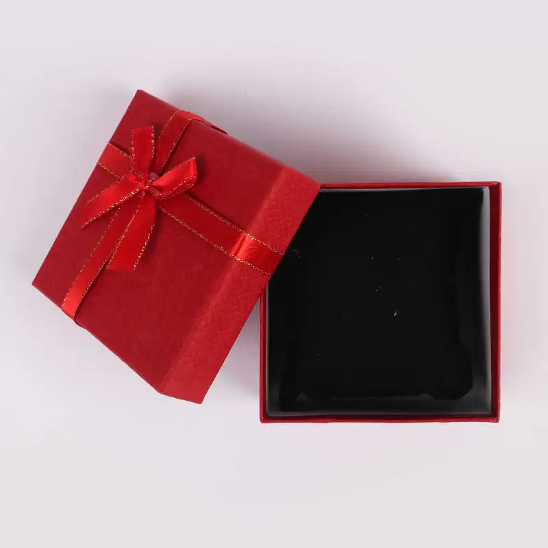 جعبه هدیه کد 2022