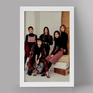 تابلو خندالو مدل گروه رد ولوت Red Velvet کد 19687