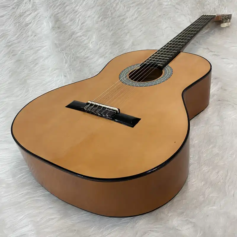 گیتار کلاسیک اسپیروس مارکت مدل C70 کد NATU