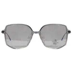 عینک محافظ چشم مدل چند ضلعی کد 093 UV400